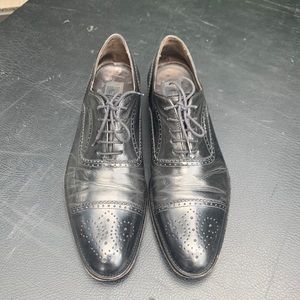 To Boot New York Black Leather Captoe Dress Shoe size 9.5